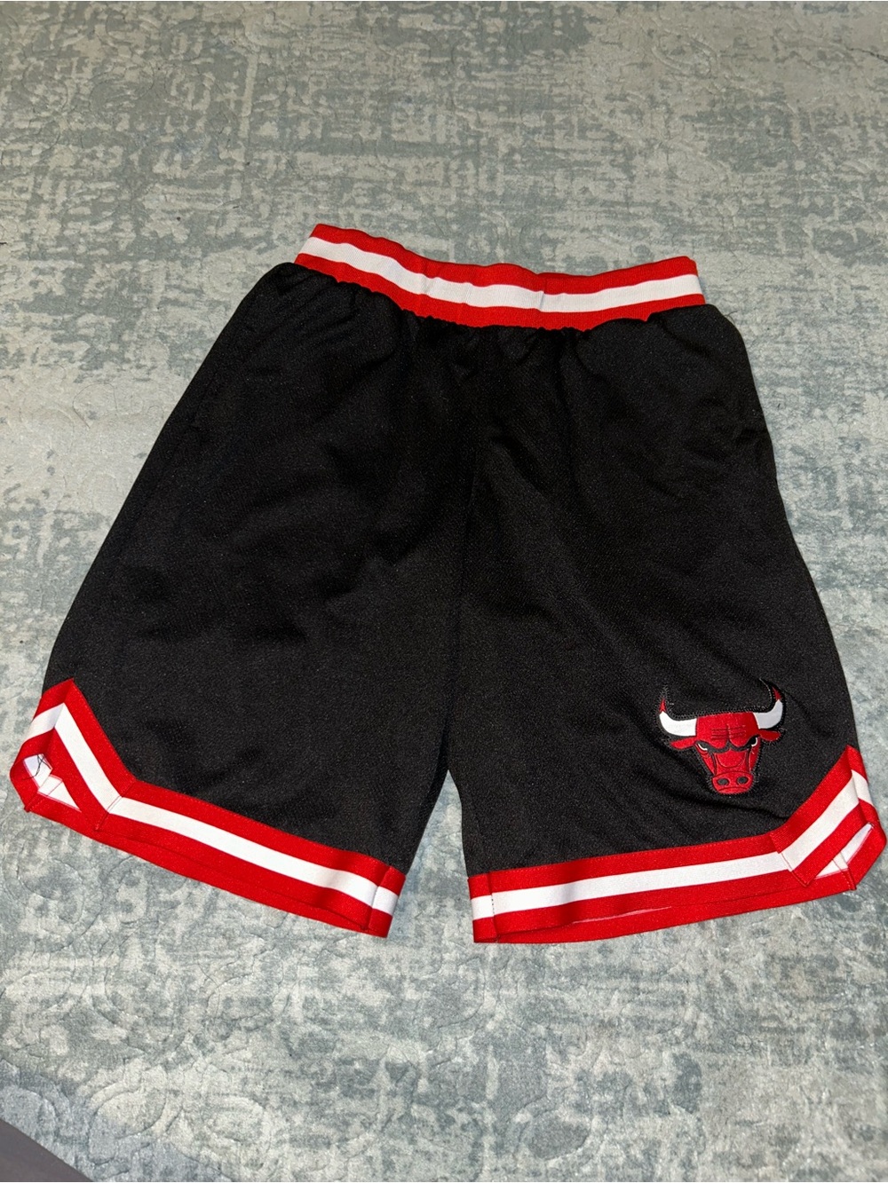 Chicago Bulls Black Red Mesh Basketball Shorts